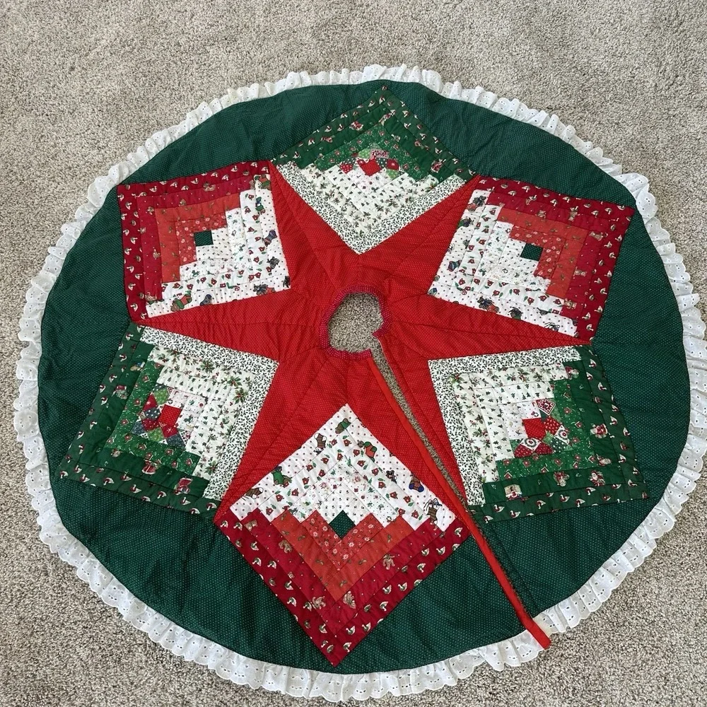 Vintage Handmade Quilted Tree Skirt Star Patchwork 41